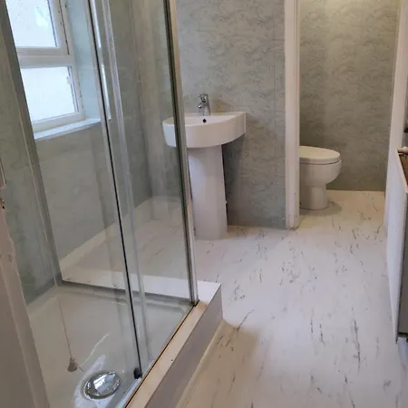 Ar Homes Guest house Middlesbrough