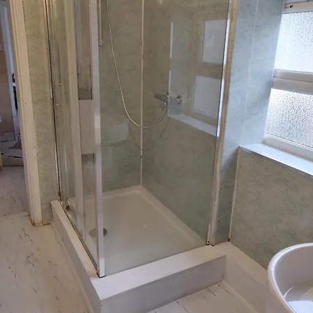 Ar Homes * Middlesbrough